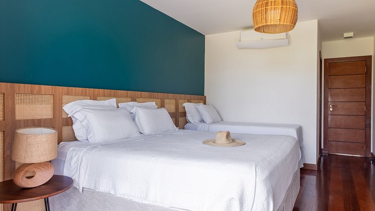 Casa Abude – 5 Suítes com Vista Mar em Guarajuba