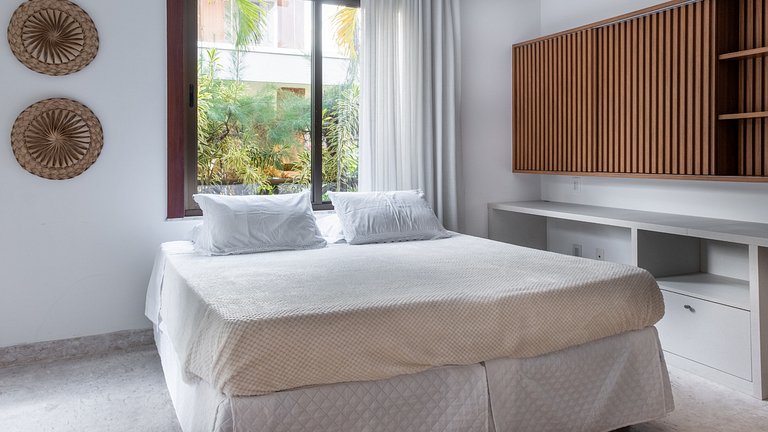 Casa Abude – 5 Suítes com Vista Mar em Guarajuba