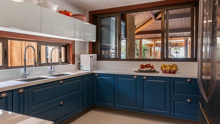Casa Abude – 5 Suítes com Vista Mar em Guarajuba