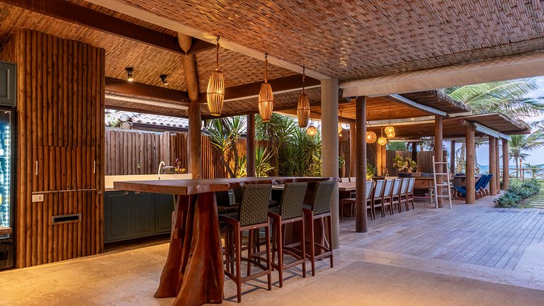Casa Abude – 5 Suítes com Vista Mar em Guarajuba