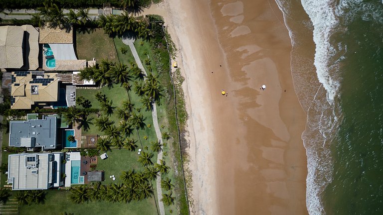 Casa Abude – 5 Suítes com Vista Mar em Guarajuba