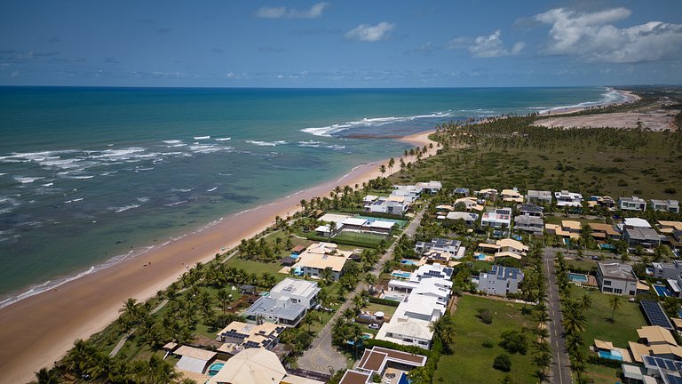 Casa Abude – 5 Suítes com Vista Mar em Guarajuba