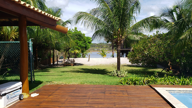Casa Lagoa Azul em Guarajuba Próxima à Praia e Lagoa