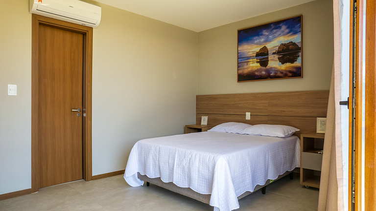 Casa de Luxo com Piscina e 7 Suítes em Praia do Forte