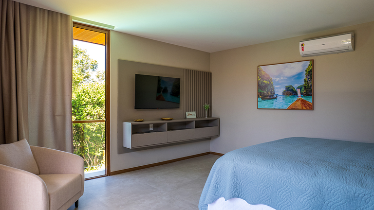 Casa de Luxo com Piscina e 7 Suítes em Praia do Forte