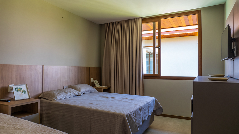 Casa de Luxo com Piscina e 7 Suítes em Praia do Forte