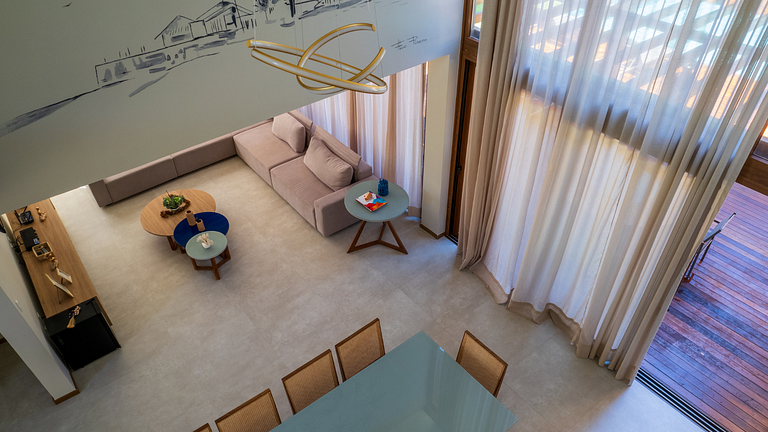 Casa de Luxo com Piscina e 7 Suítes em Praia do Forte