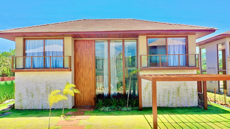 Casa de Luxo com Piscina e 7 Suítes em Praia do Forte