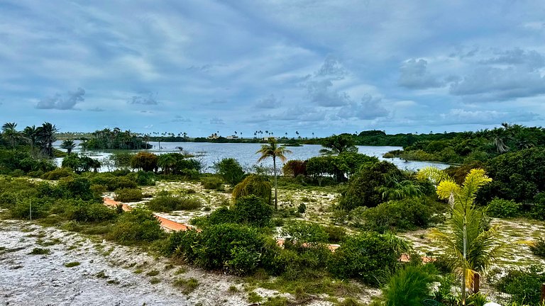 Casa Lagun – Vista Mar e Lagoa em Alphaville Guarajuba
