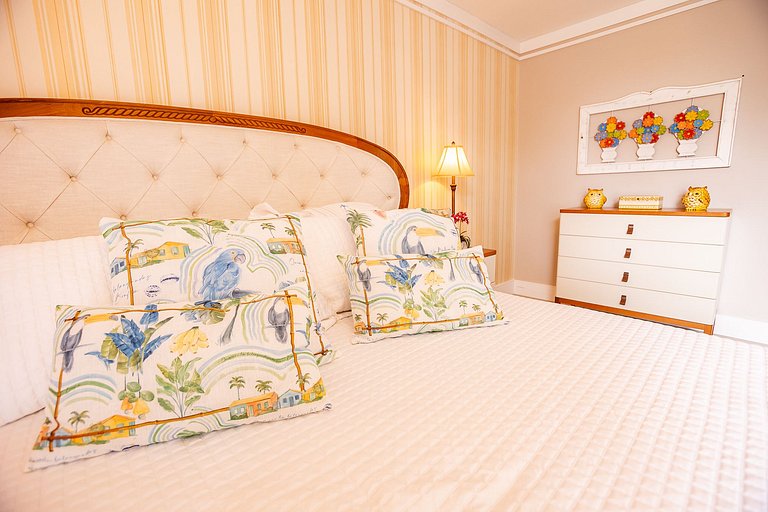 Casa em Guarajuba – Luxo e Praia em Condomínio Exclusivo