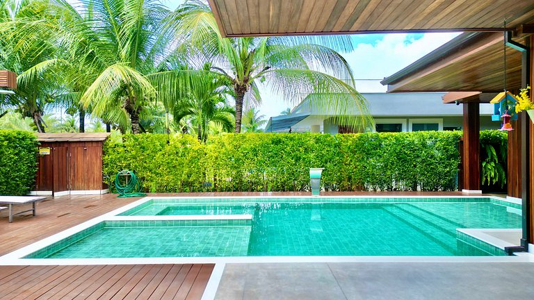 Casa em Guarajuba – Luxo e Praia em Condomínio Exclusivo