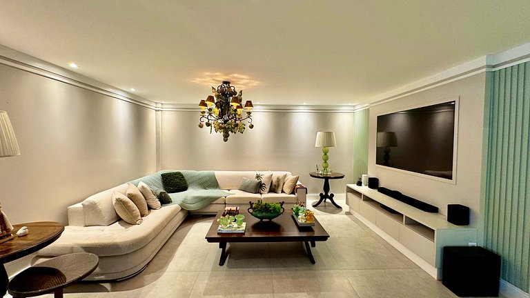 Casa em Guarajuba – Luxo e Praia em Condomínio Exclusivo