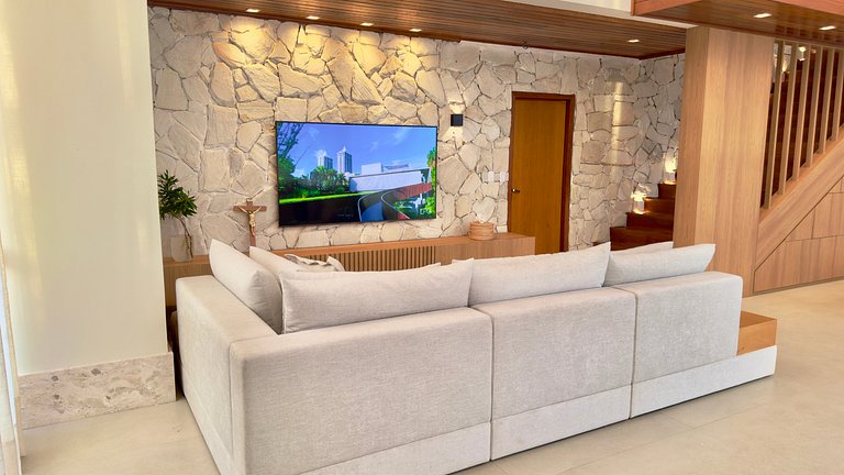 Casa no Praia Bella em Praia do Forte — 5 Suítes, Vista Mar!