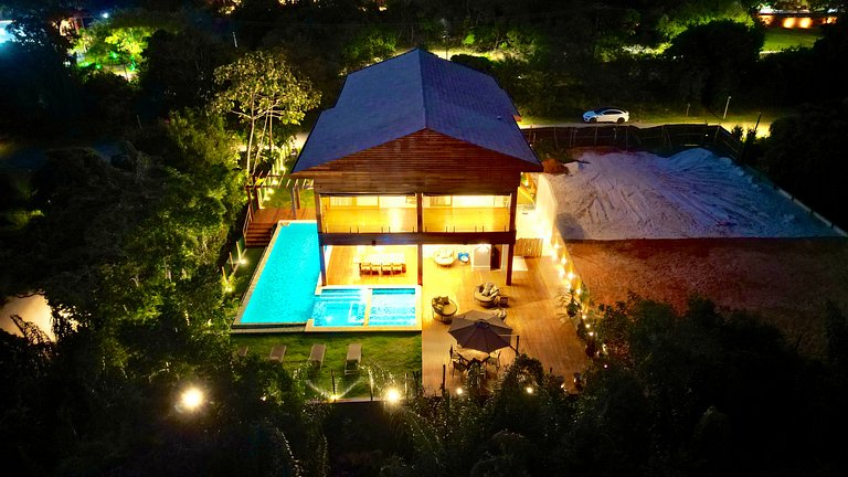 Casa no Praia Bella em Praia do Forte — 5 Suítes, Vista Mar!