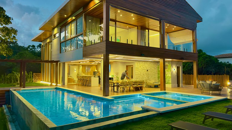 Casa no Praia Bella em Praia do Forte — 5 Suítes, Vista Mar!