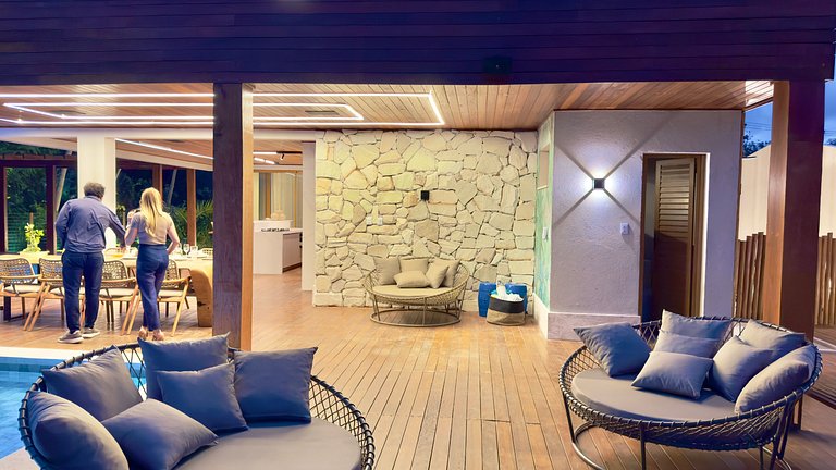 Casa no Praia Bella em Praia do Forte — 5 Suítes, Vista Mar!