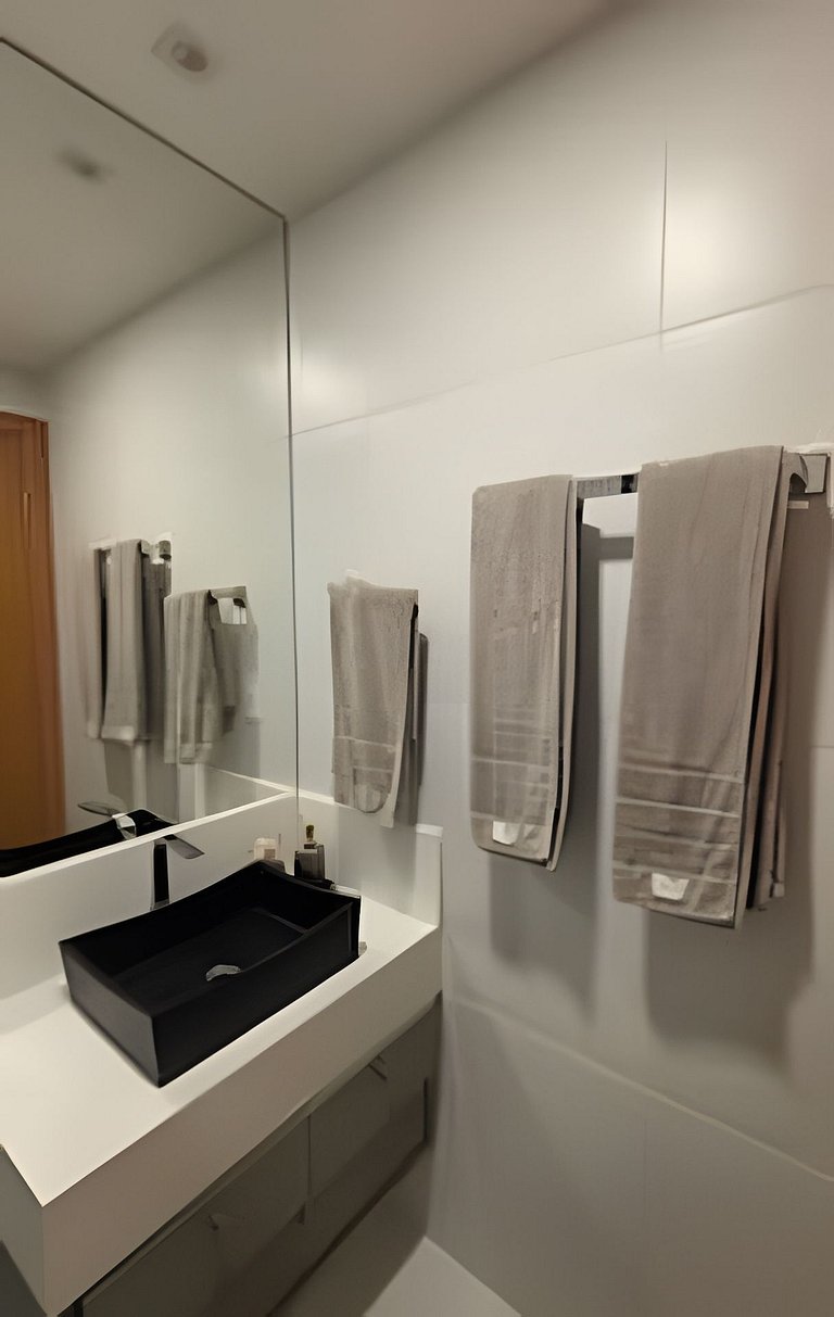 Apartamento em Guarajuba 3/4 Pé na Areia e Vista Mar