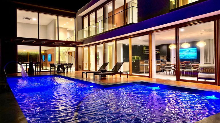 Mansão Alphaville Guarajuba|Casa do Lago Frente Mar e Lagoa