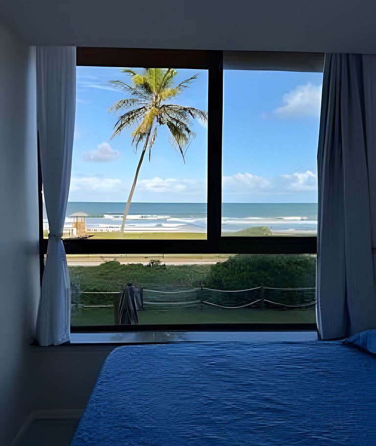 Apartamento Pé na Areia em Guarajuba Frente Mar NAIA 07