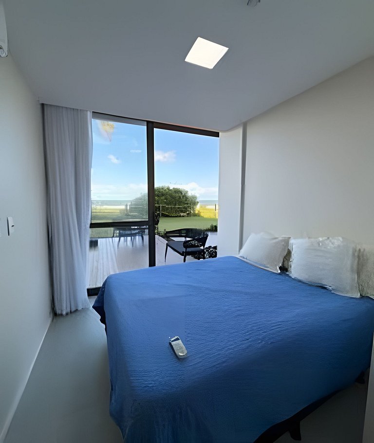 Apartamento Pé na Areia em Guarajuba Frente Mar NAIA 07