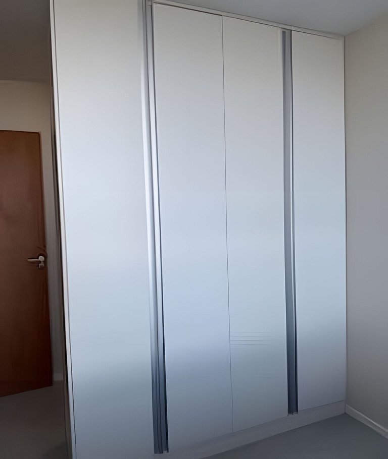 Apartamento Pé na Areia em Guarajuba Frente Mar NAIA 07
